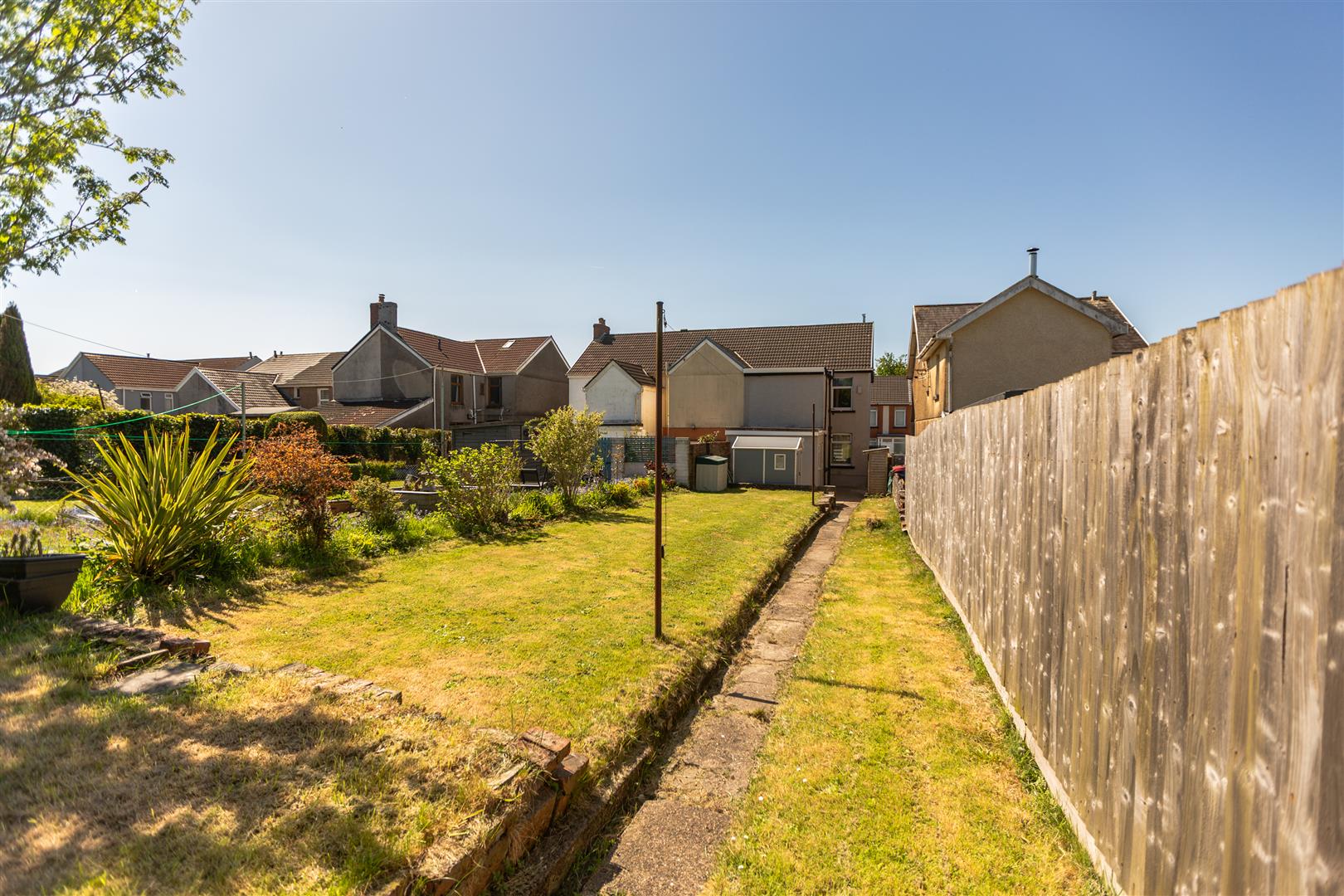 Armine Road, Fforestfach, Swansea, SA5 8DD